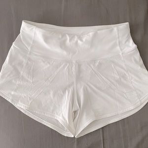 lululemon speed up shorts WHITE
